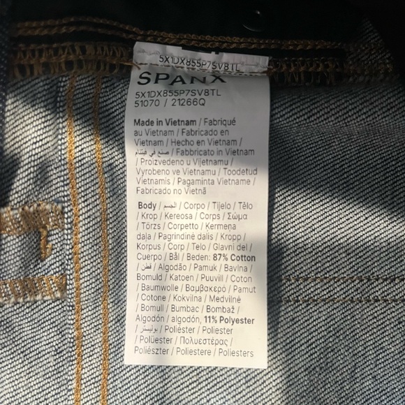 SPANXshape women’s EveryWear Flare Jeans - Picture 6 of 6